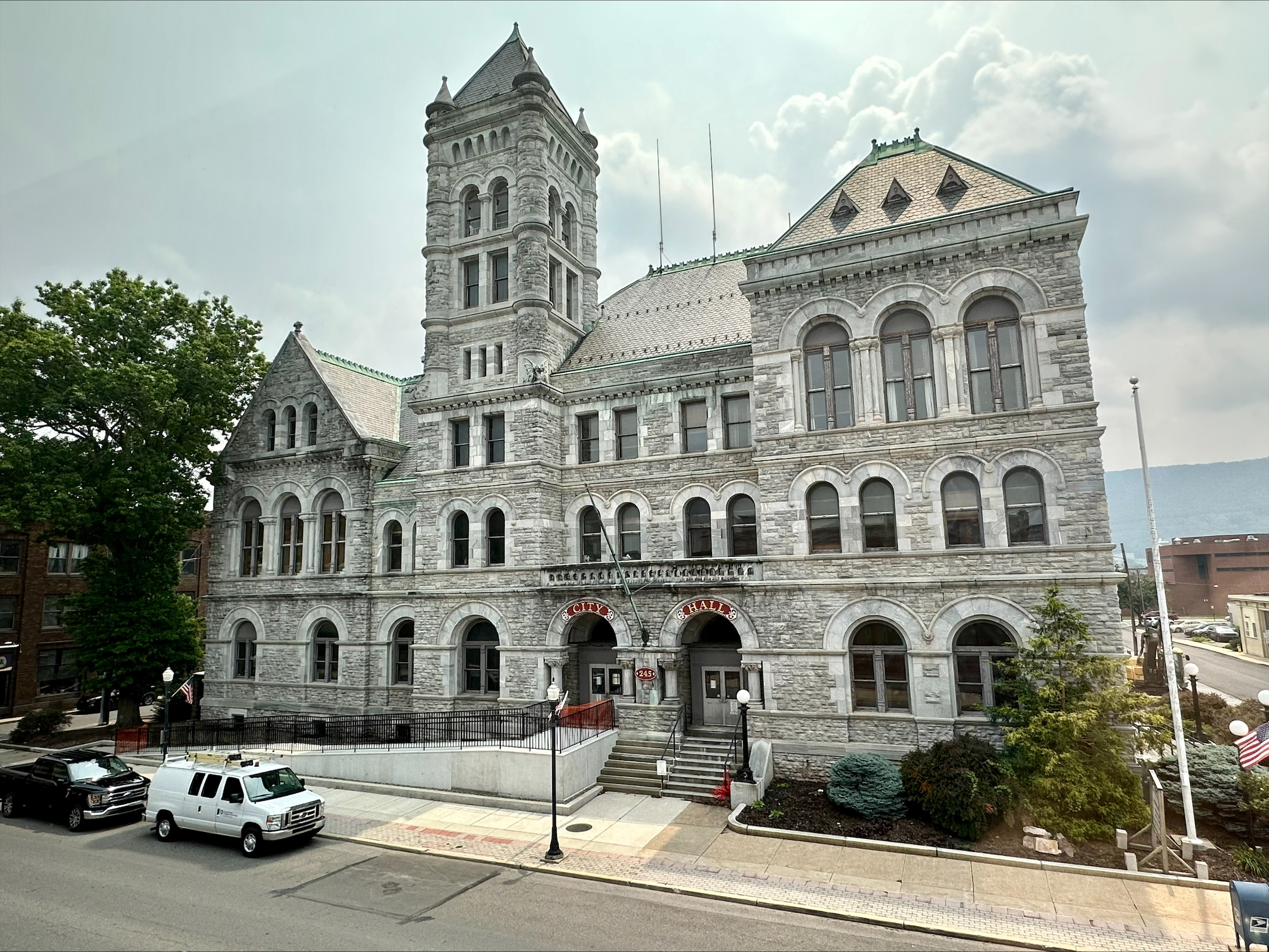 Williamsport officials now accepting bids for historic City Hall building